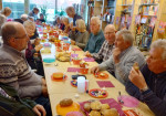 49. Na vertrek van de Sint de broodmaaltijd